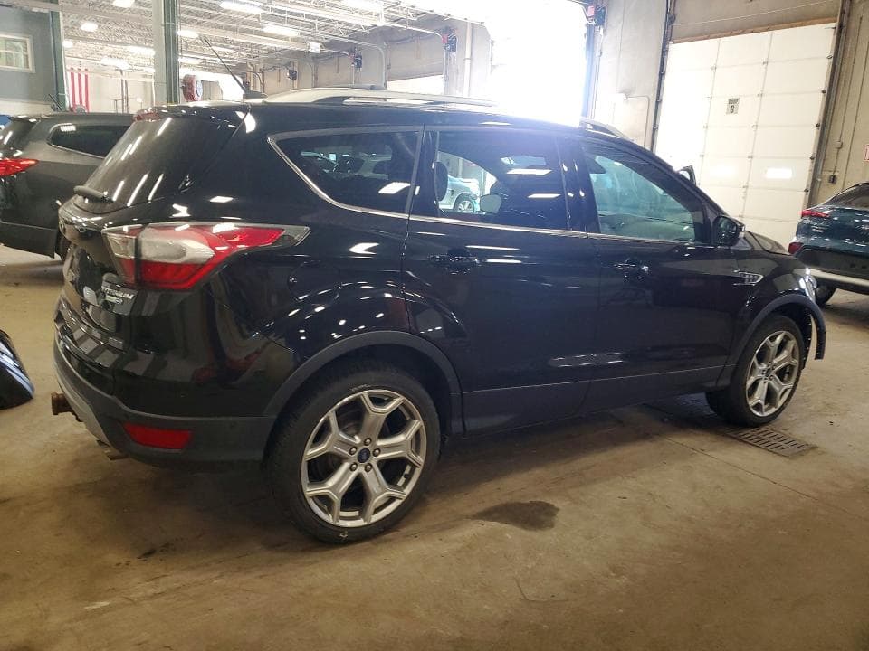 2017 FORD ESCAPE TITANIUM 3