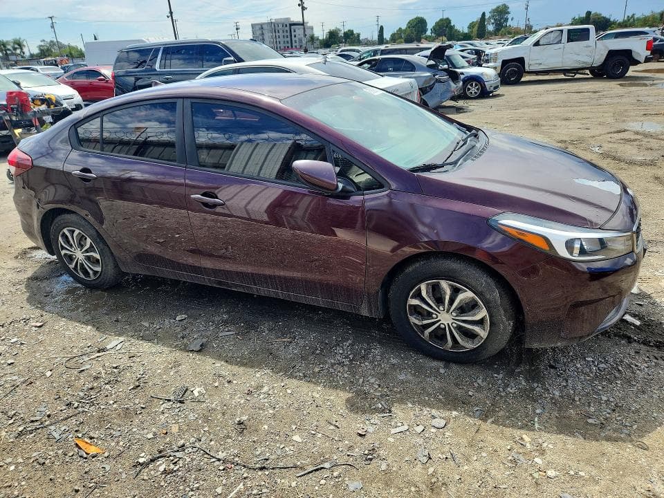 2017 KIA FORTE LX 4