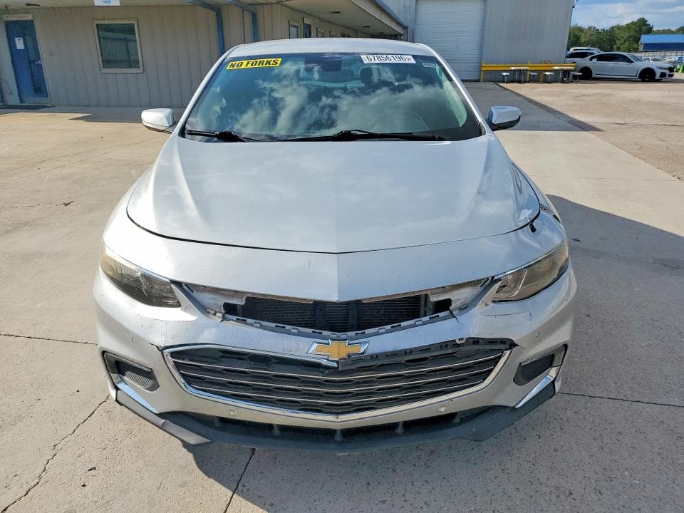2017 CHEVROLET MALIBU LT 5