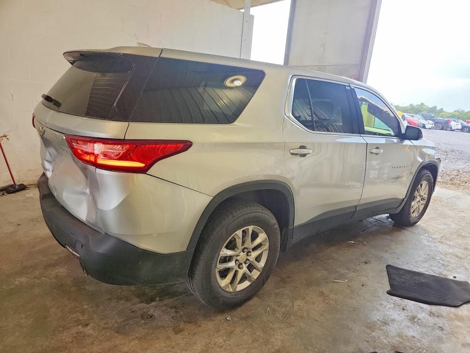 2021 CHEVROLET TRAVERSE LS 3