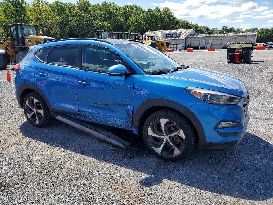 2018 HYUNDAI TUCSON VALUE 4