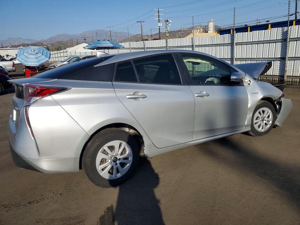 2017 TOYOTA PRIUS TWO 3