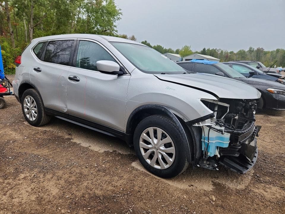 2017 NISSAN ROGUE S 4