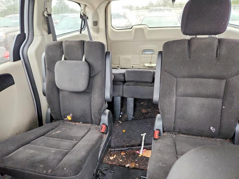 2018 DODGE GRAND CARAVAN SE 10