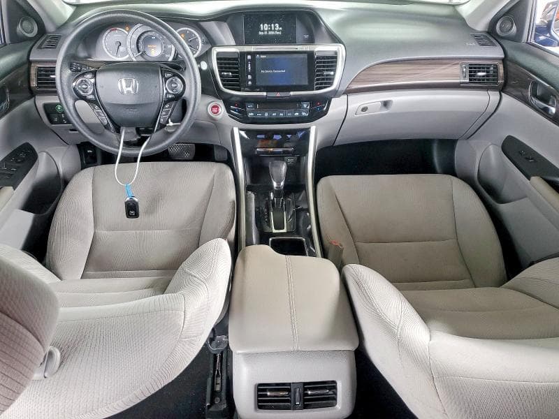 2017 HONDA ACCORD EX 8