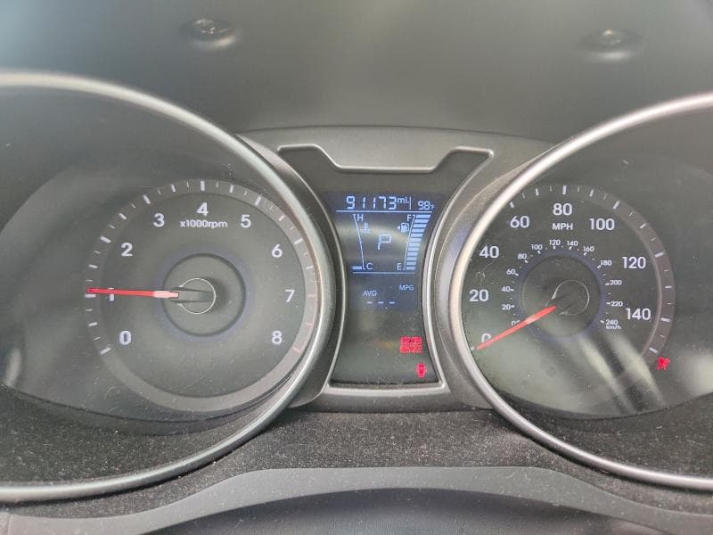 2017 HYUNDAI VELOSTER VALUE EDITION 9