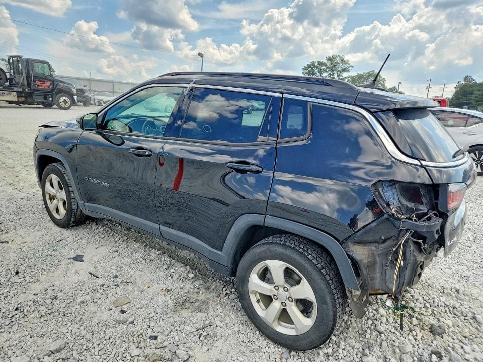 2017 JEEP COMPASS LATITUDE 2