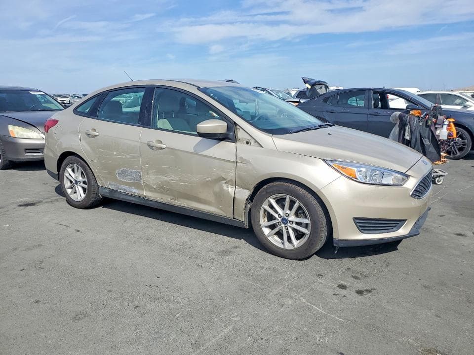 2018 FORD FOCUS SE 4