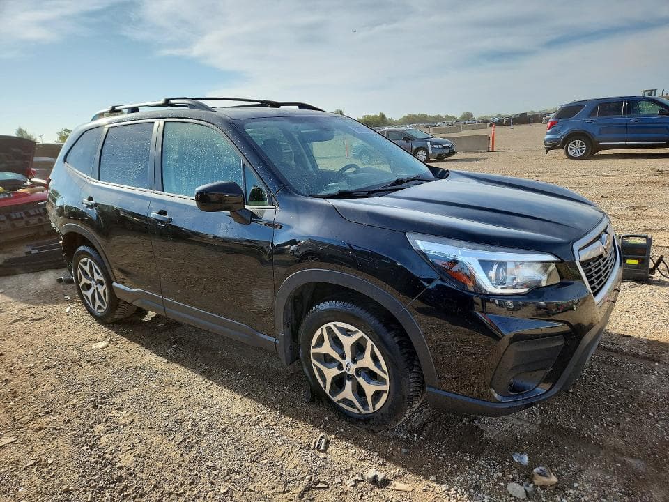 2019 SUBARU FORESTER PREMIUM 4