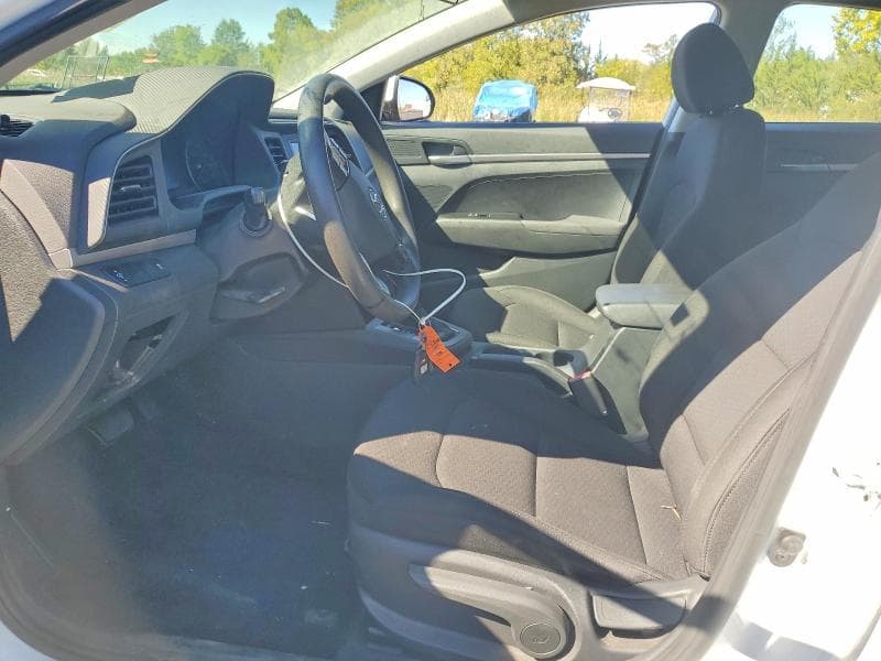 2019 HYUNDAI ELANTRA SE 7