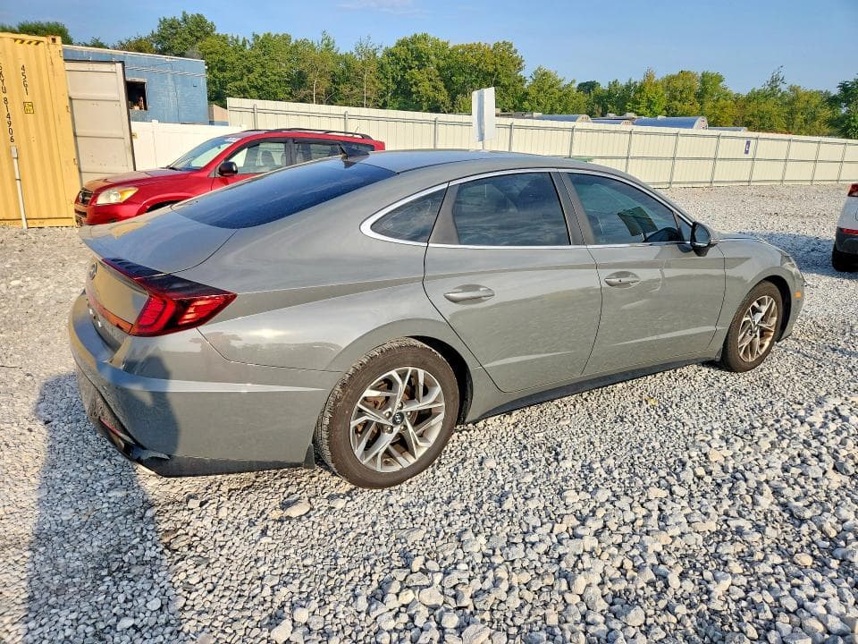 2021 HYUNDAI SONATA SEL 3