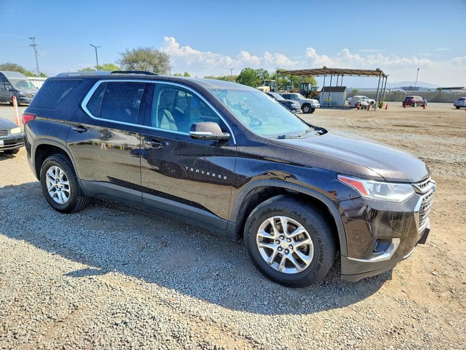 2018 CHEVROLET TRAVERSE LT 4