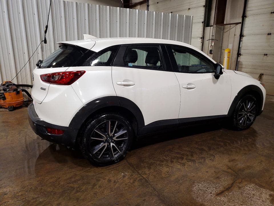 2018 MAZDA CX-3 TOURING 3