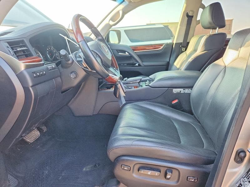 2021 LEXUS LX 570 7
