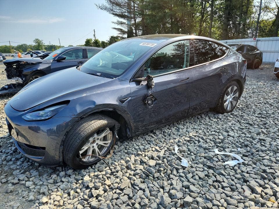 2023 TESLA MODEL Y - 1