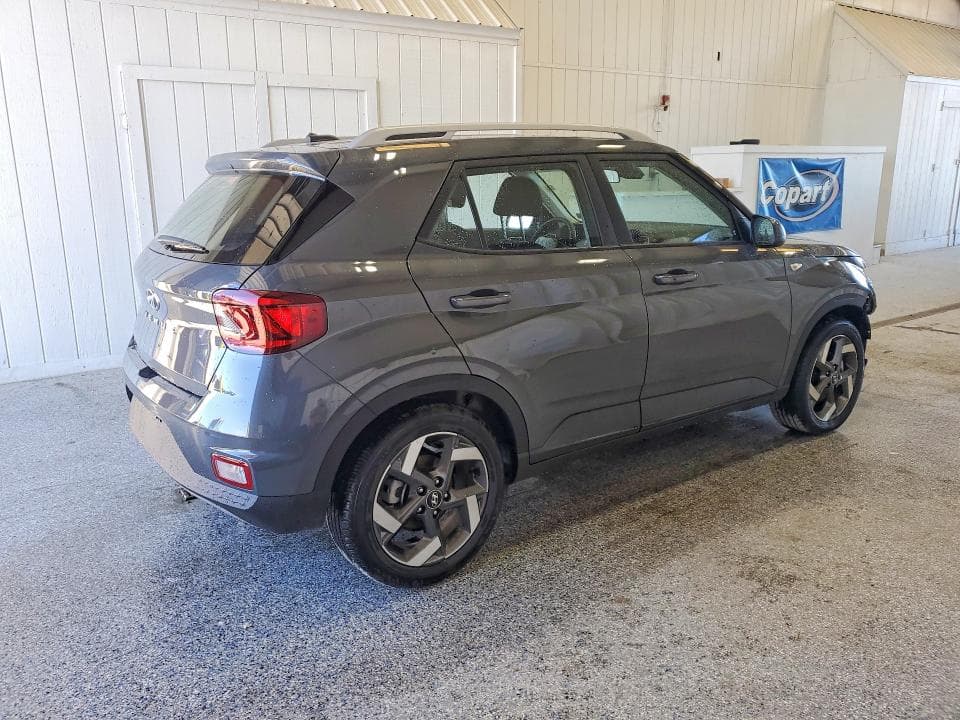 2026 HYUNDAI VENUE SEL 3