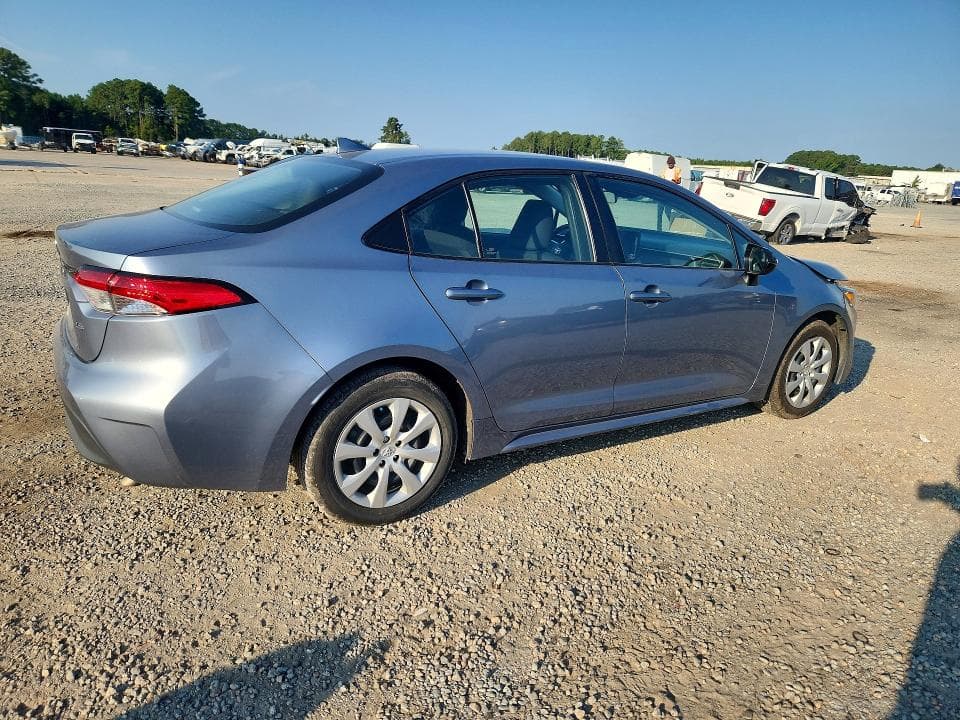 2023 TOYOTA COROLLA LE 3