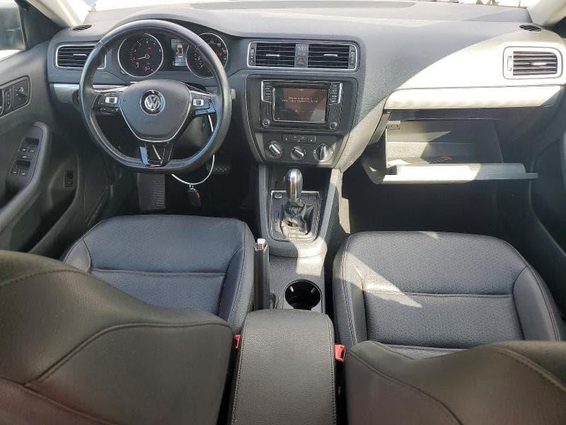 2017 VOLKSWAGEN JETTA SE 8