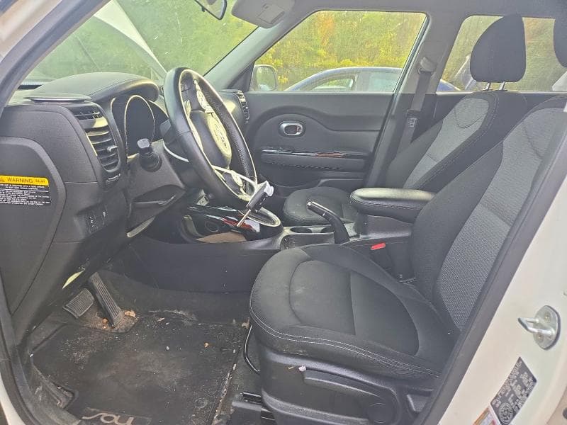 2017 KIA SOUL + 7