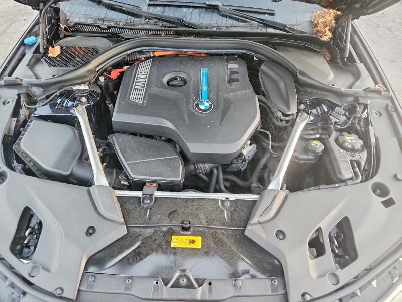 2018 BMW 530XE 11