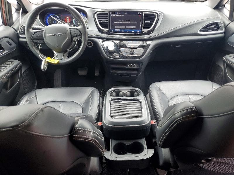 2021 CHRYSLER PACIFICA 8
