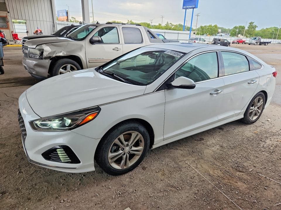 2019 HYUNDAI SONATA LIMITED - 1