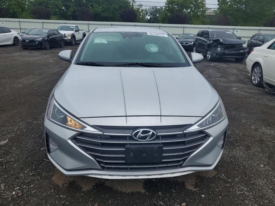 2019 HYUNDAI ELANTRA SEL 5