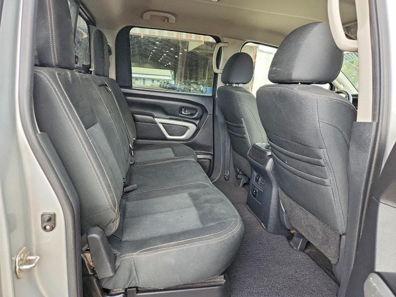 2018 NISSAN TITAN SV 10