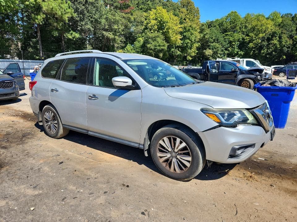 2017 NISSAN PATHFINDER SV 4