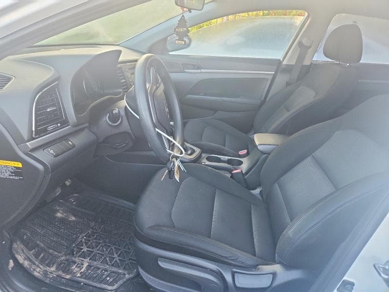 2017 HYUNDAI ELANTRA SE 7