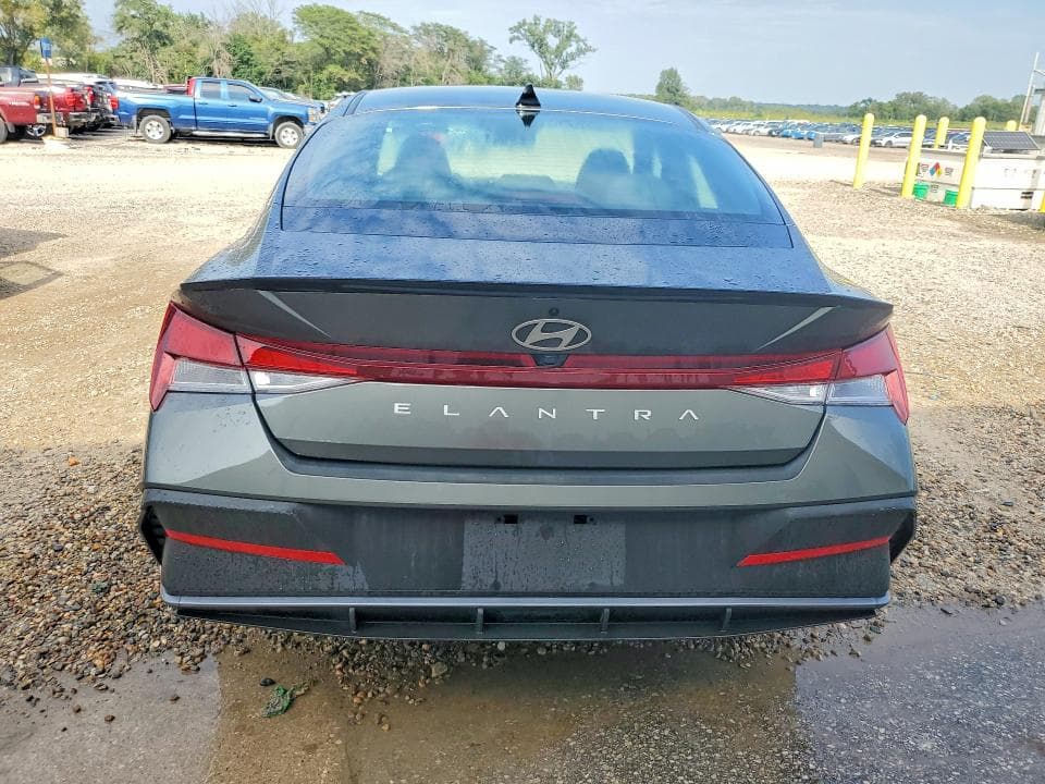 2026 HYUNDAI ELANTRA SEL SPORT 6