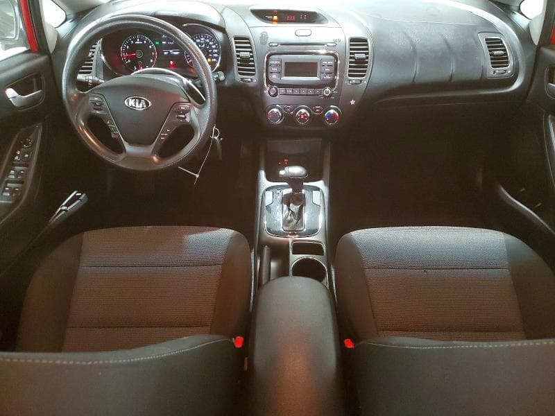 2017 KIA FORTE LX 8