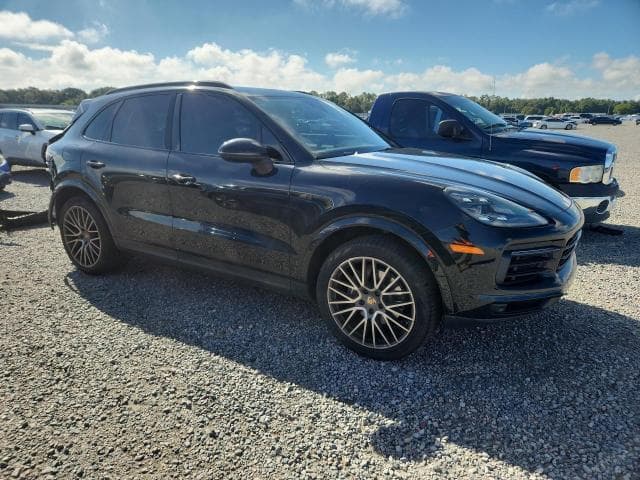 2019 PORSCHE CAYENNE 4