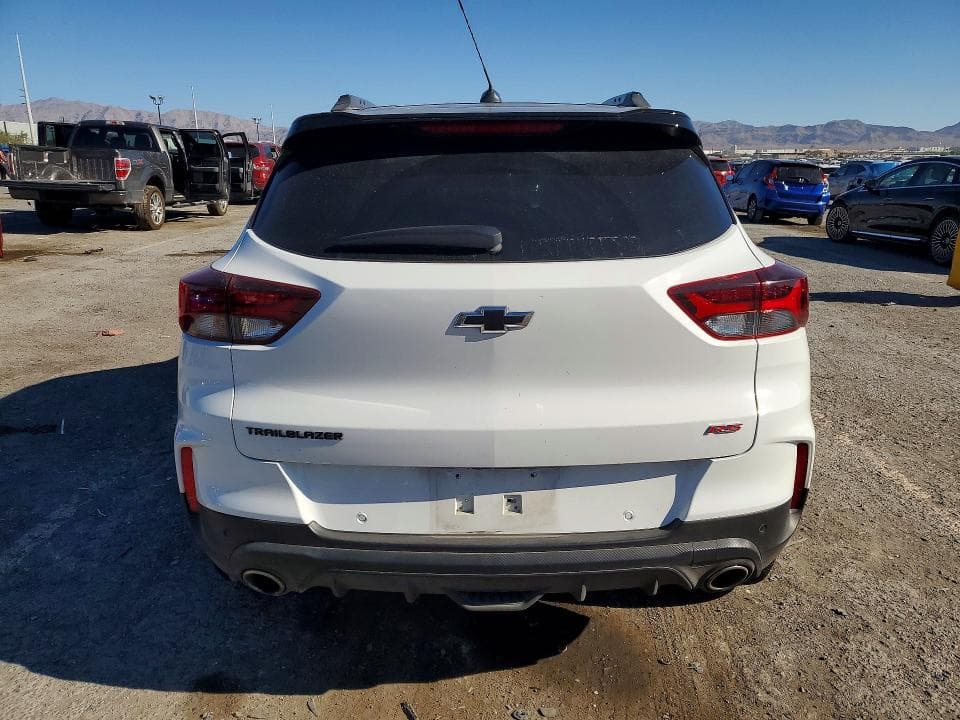 2021 CHEVROLET TRAILBLAZER RS 6