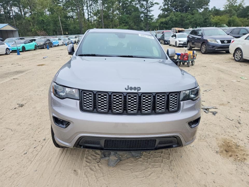 2020 JEEP GRAND CHEROKEE LAREDO 5