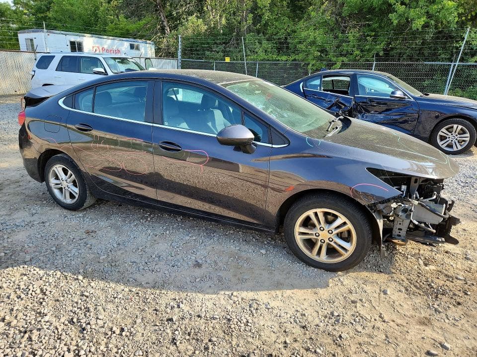 2017 CHEVROLET CRUZE LT 4
