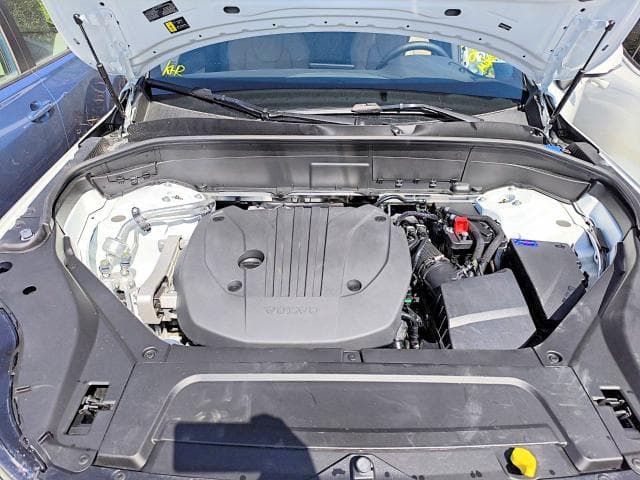 2026 VOLVO XC90 CORE 13