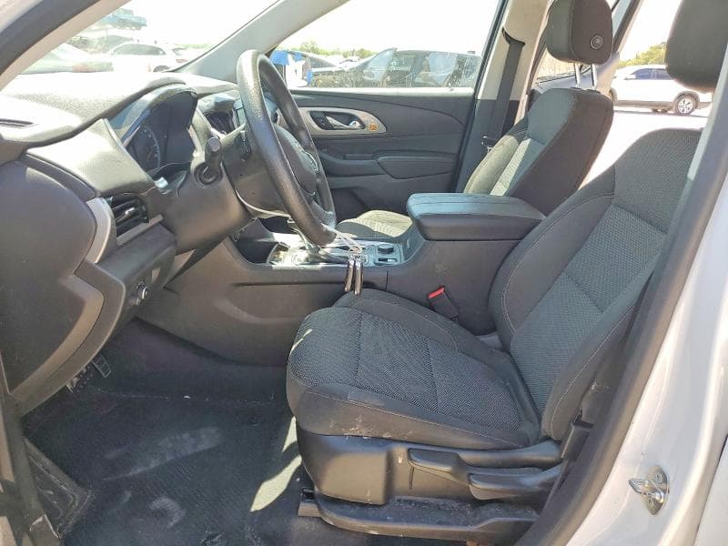 2018 CHEVROLET TRAVERSE LS 7