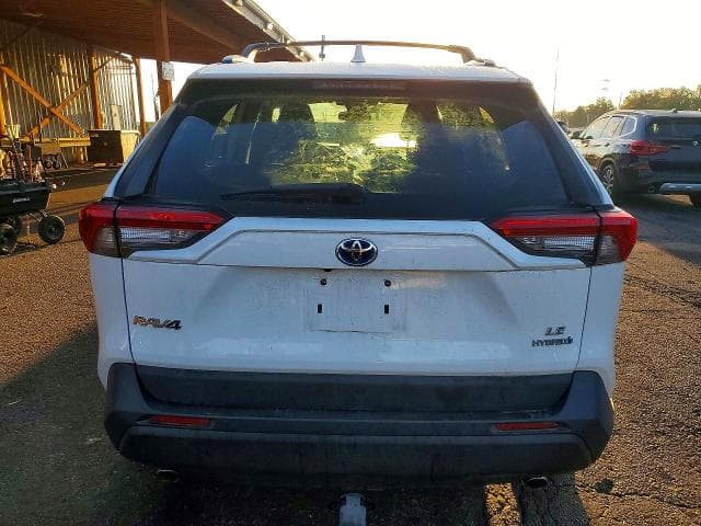 2021 TOYOTA RAV4 LE 6