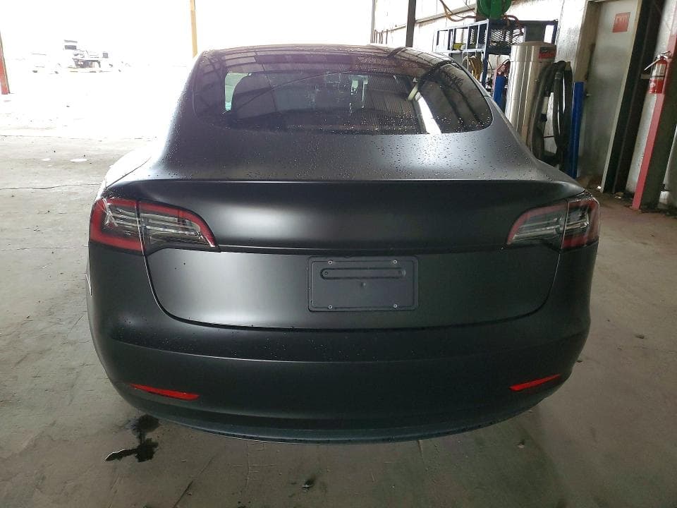 2023 TESLA MODEL 3 6