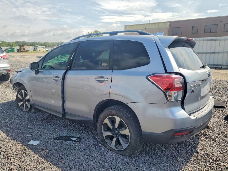 2017 SUBARU FORESTER 2.5I PREMIUM 2