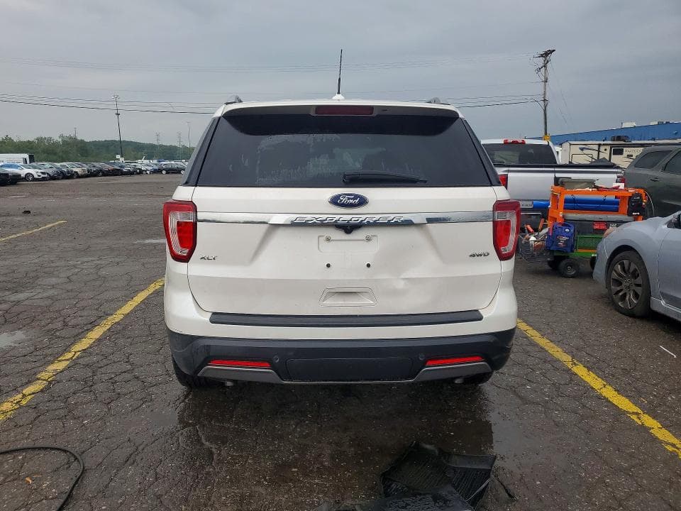 2019 FORD EXPLORER XLT 6