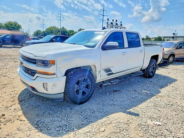 2017 CHEVROLET SILVERADO K1500 LT - 1