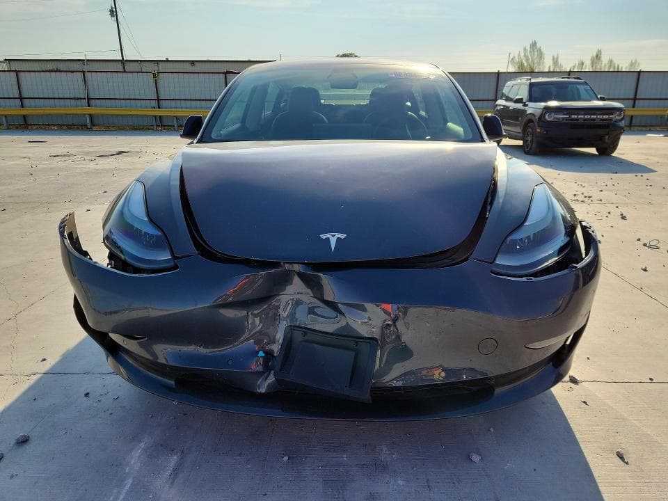 2022 TESLA MODEL 3 5