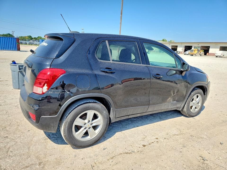 2020 CHEVROLET TRAX LS 3