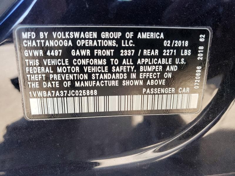 2018 VOLKSWAGEN PASSAT SE 13