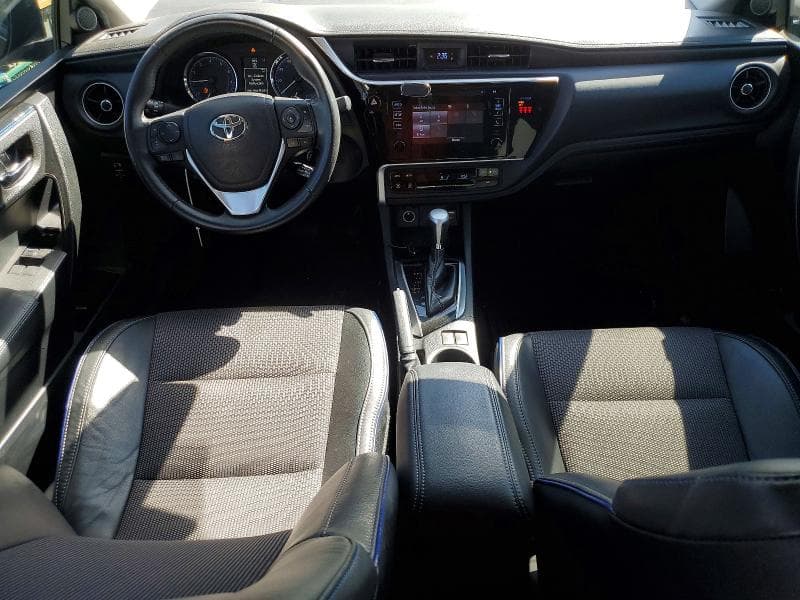 2018 TOYOTA COROLLA SE 8