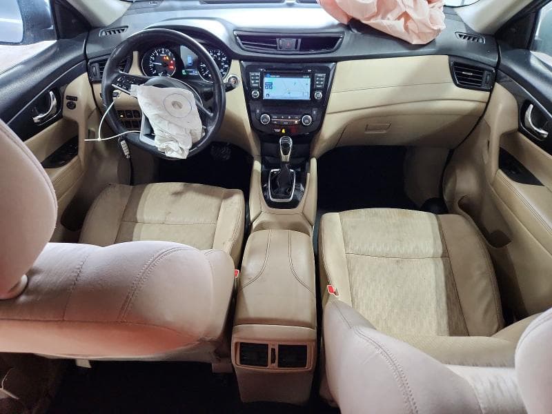 2017 NISSAN ROGUE SV 8