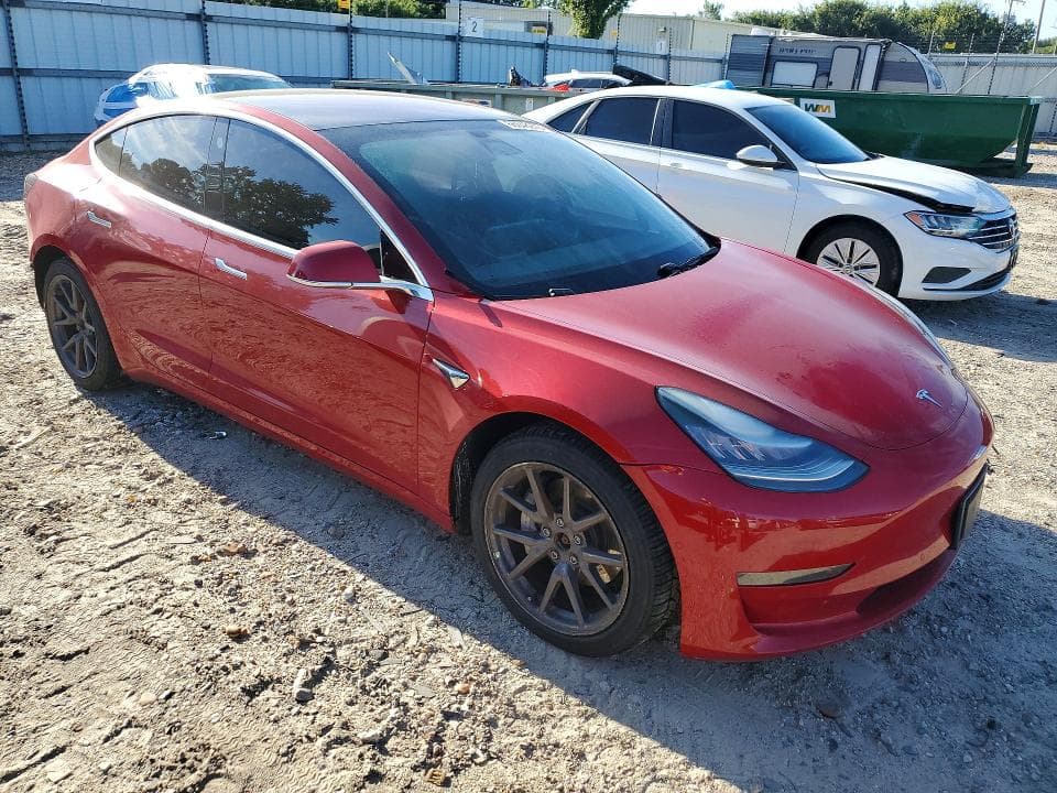 2018 TESLA MODEL 3 4