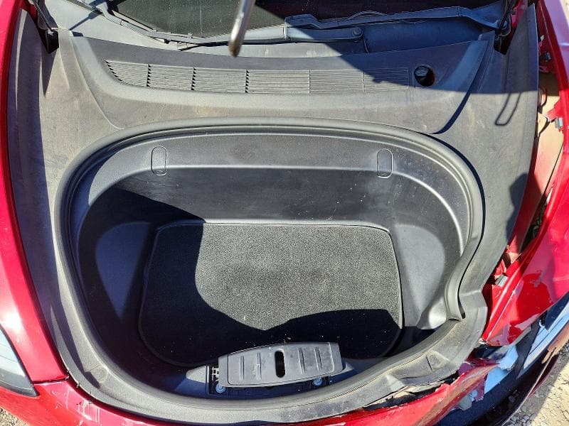 2018 TESLA MODEL 3 11